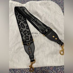 Dior STRAP